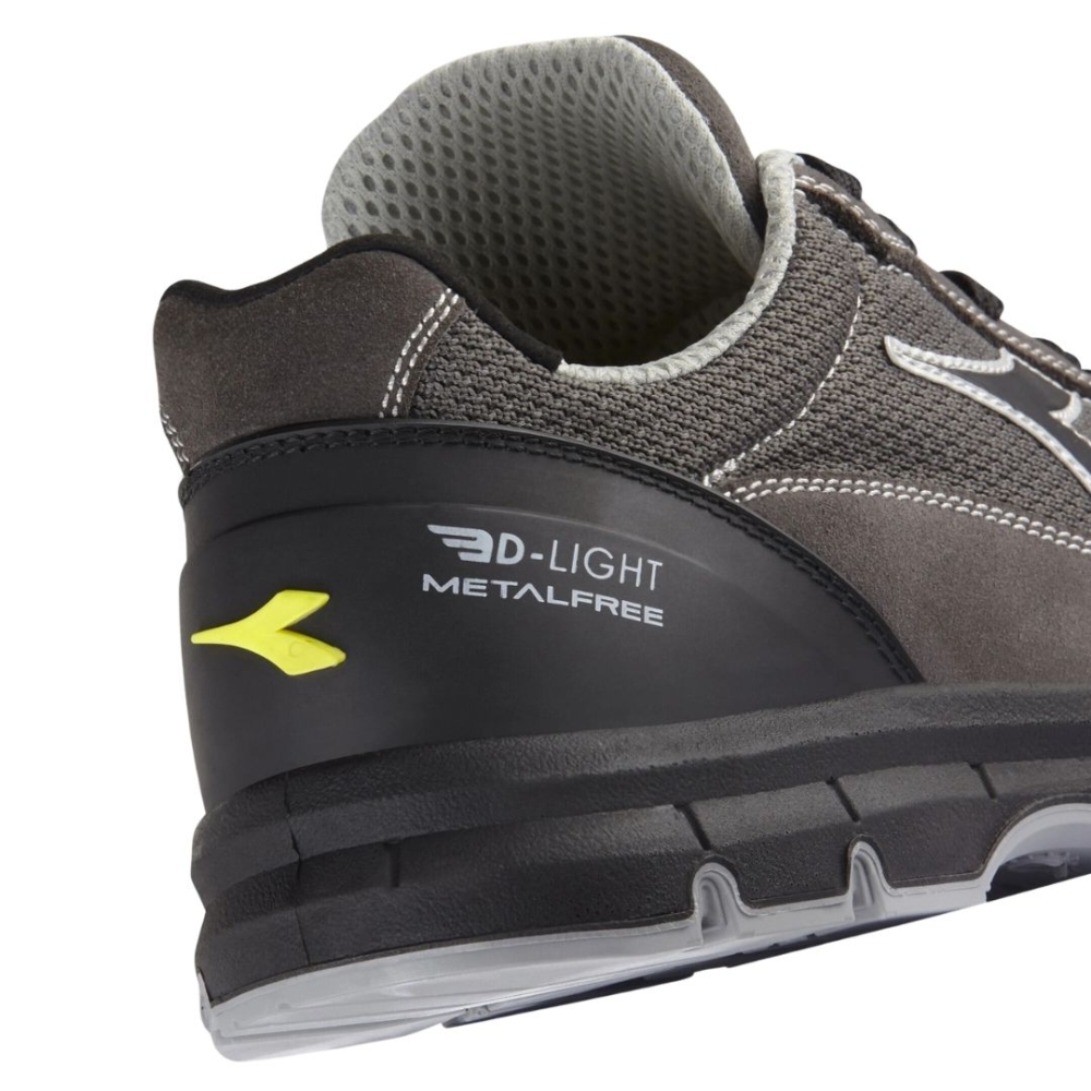 Scarpe antinfortunistiche, Diadora Run Text, Calzatura bassa, in pelle Perwanger antigraffio, colore grigio, suola nera