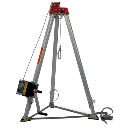 Treppiede Akrobat AK800H, Sistema anticaduta, gambe telescopiche, altezza massima 3 mt