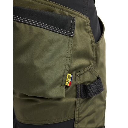 Bermuda Blaklader Artigiano Stretch 1751, 63% poliestere, 33% cotone, 4% elastolefina, twill 2/1, stretch, 260 g/m². verde