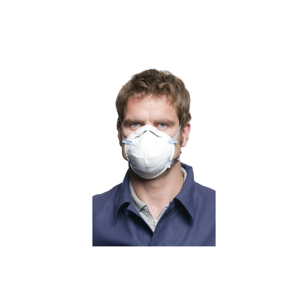 Respiratore 3M 8810, antipolvere, senza valvola, bianca, indossata da un operatore, serie 8000